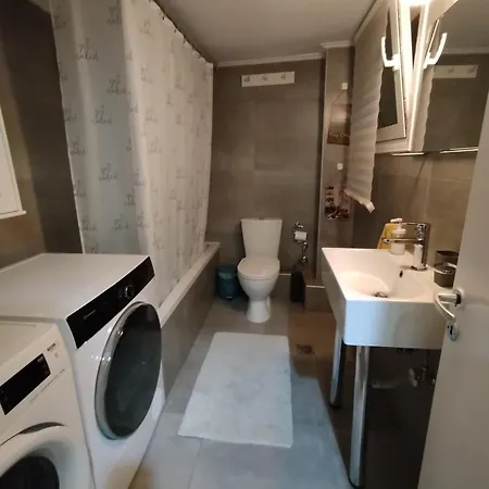 Vasiliki's Place Apartment *